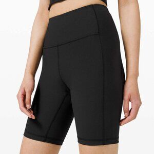 Lululemon Ribbed Contoured HR Short 8" Size 8 Black